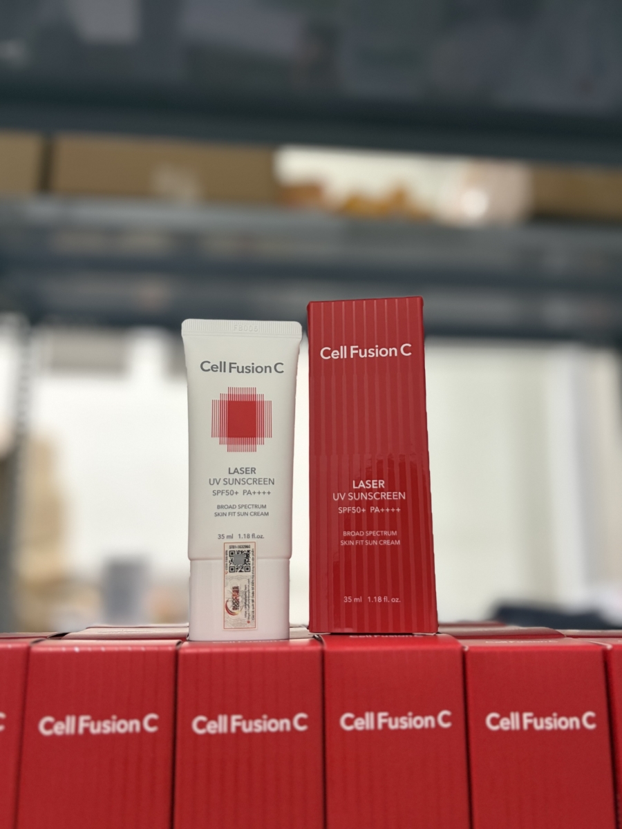 Kem Chống Nắng Phổ Rộng Phù Hợp Cho Da Nhạy Cảm Cell Fusion C Laser UV Sunscreen SPF50+ PA++++